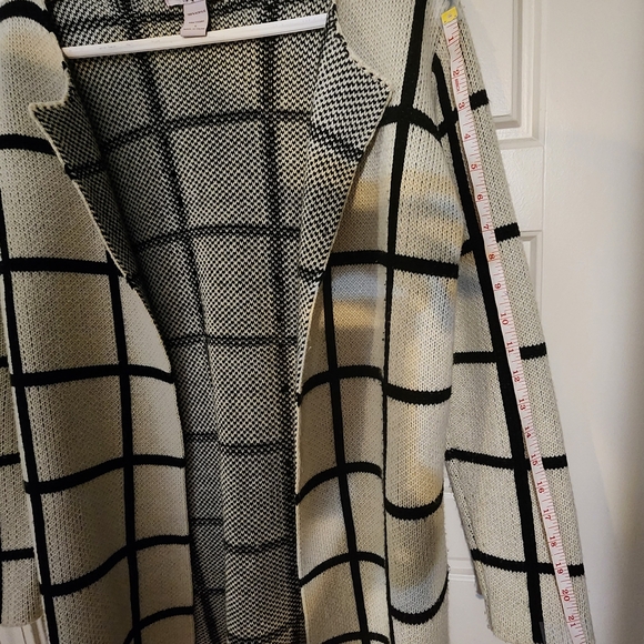 Oliver by escio Fall cardigan sweater size S beige/black 28" long w/ 22" sleeve - Picture 6 of 6